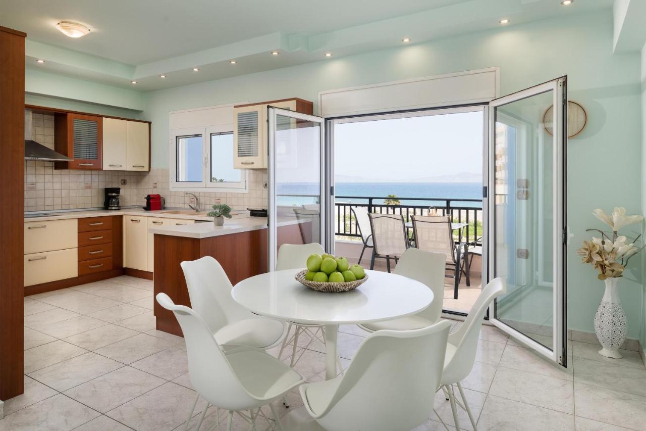 White&Blue Luxury Suites إياليسوس المظهر الخارجي الصورة