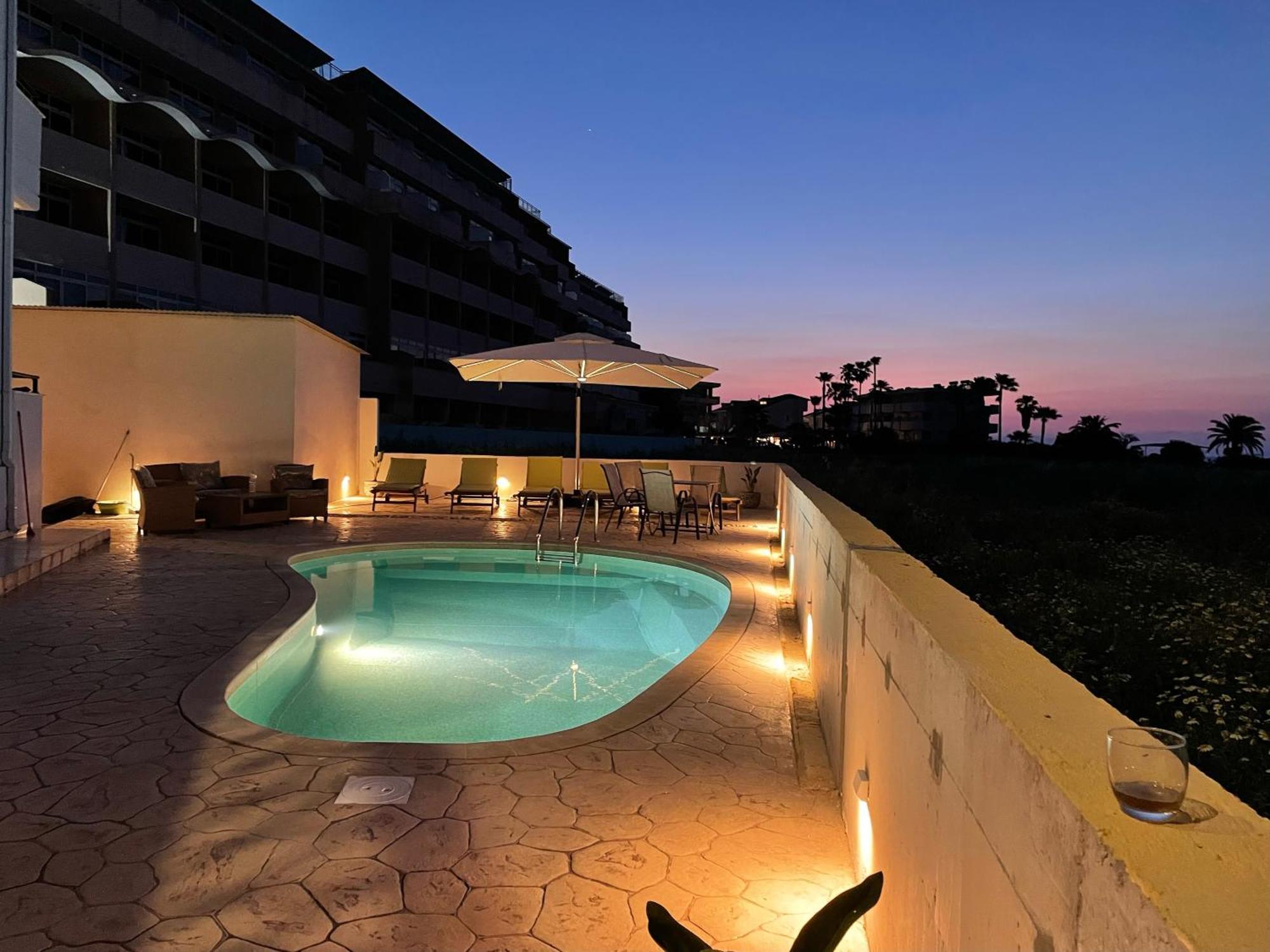 White&Blue Luxury Suites إياليسوس المظهر الخارجي الصورة